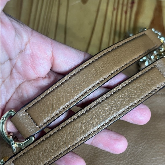 Tory Burch Marion Tan Pebbled Leather Bag NWOT - Picture 7 of 12